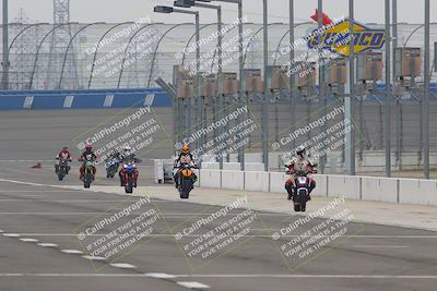 media/Oct-16-2022-Fastrack Riders (Sun) [[609ae93014]]/Level 1/Session 1 Start Finish/